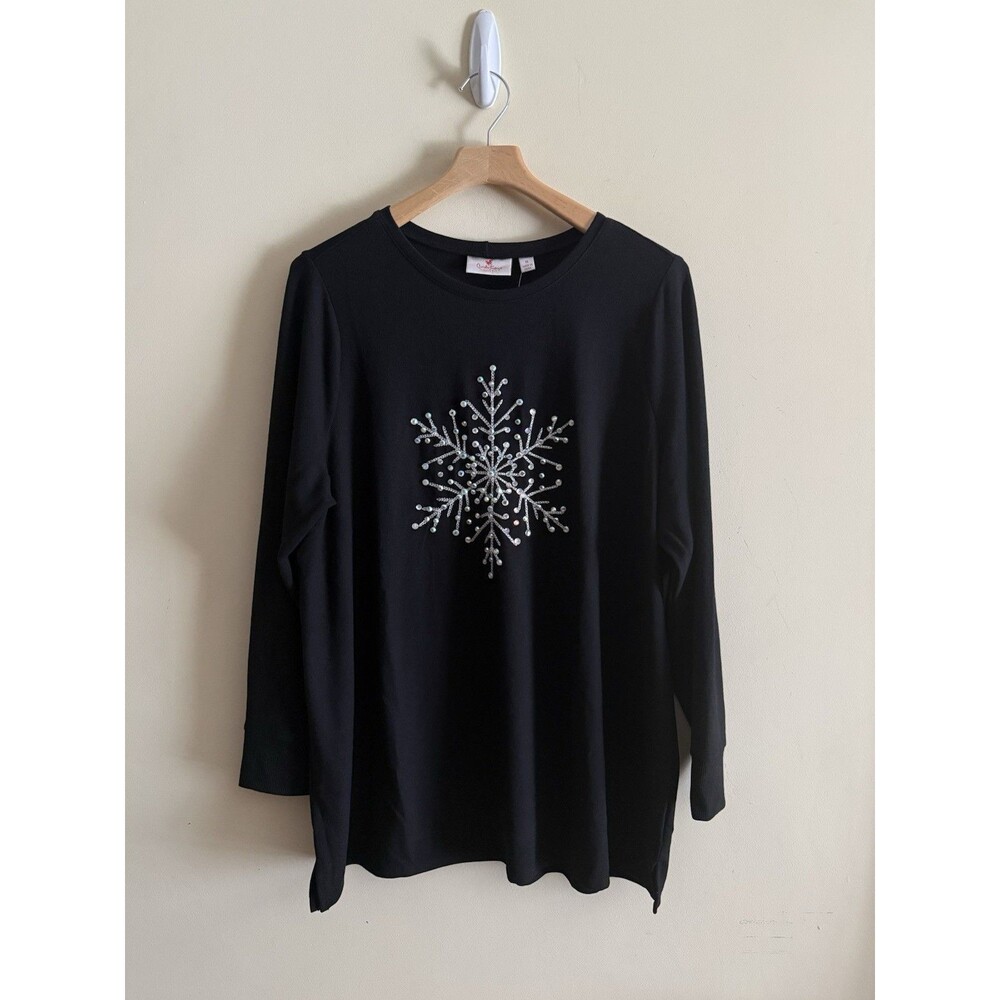 NWT 1 X Ladies Snowflakes  Holiday Top Black Long Quacker Factory Grandma Y2K